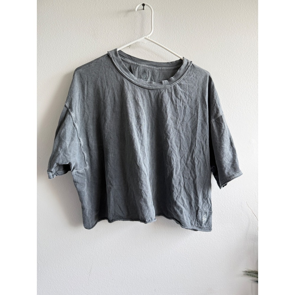 Free‎ People Movement Womens Gray Mineral Wash Boxy Crop Tee Shirt Small 3814